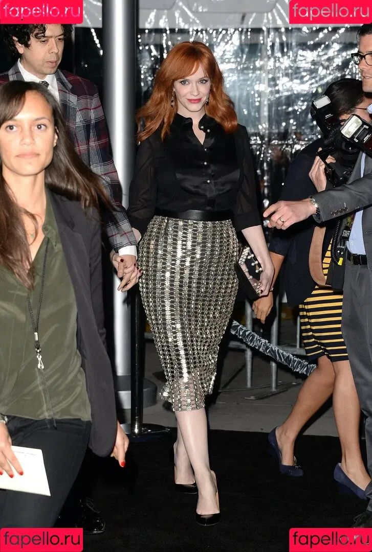 Christina Hendricks / actuallychristinahendricks Onlyfans Photo Gallery 