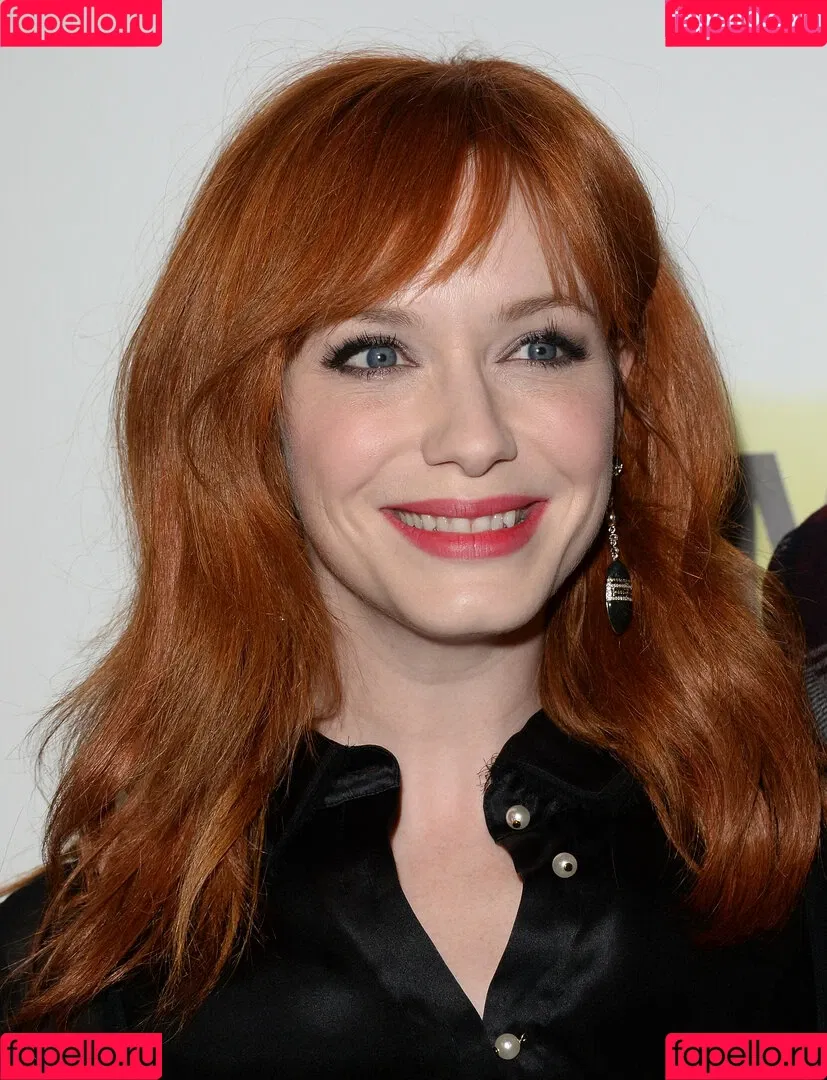 Christina Hendricks / actuallychristinahendricks Onlyfans Photo Gallery 