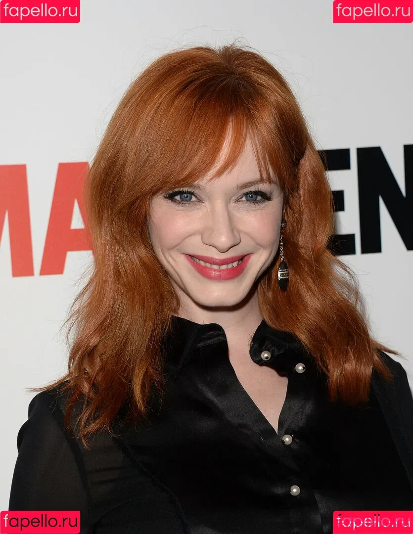 Christina Hendricks / actuallychristinahendricks Onlyfans Photo Gallery 
