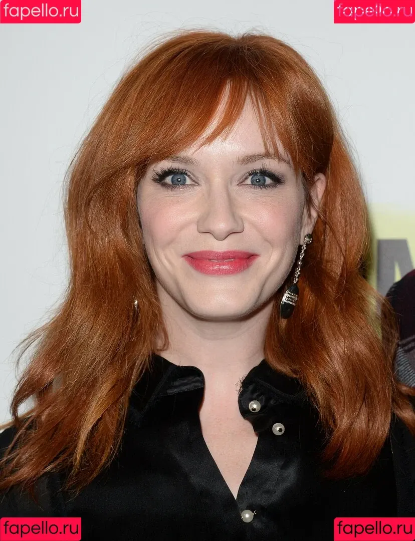 Christina Hendricks / actuallychristinahendricks Onlyfans Photo Gallery 