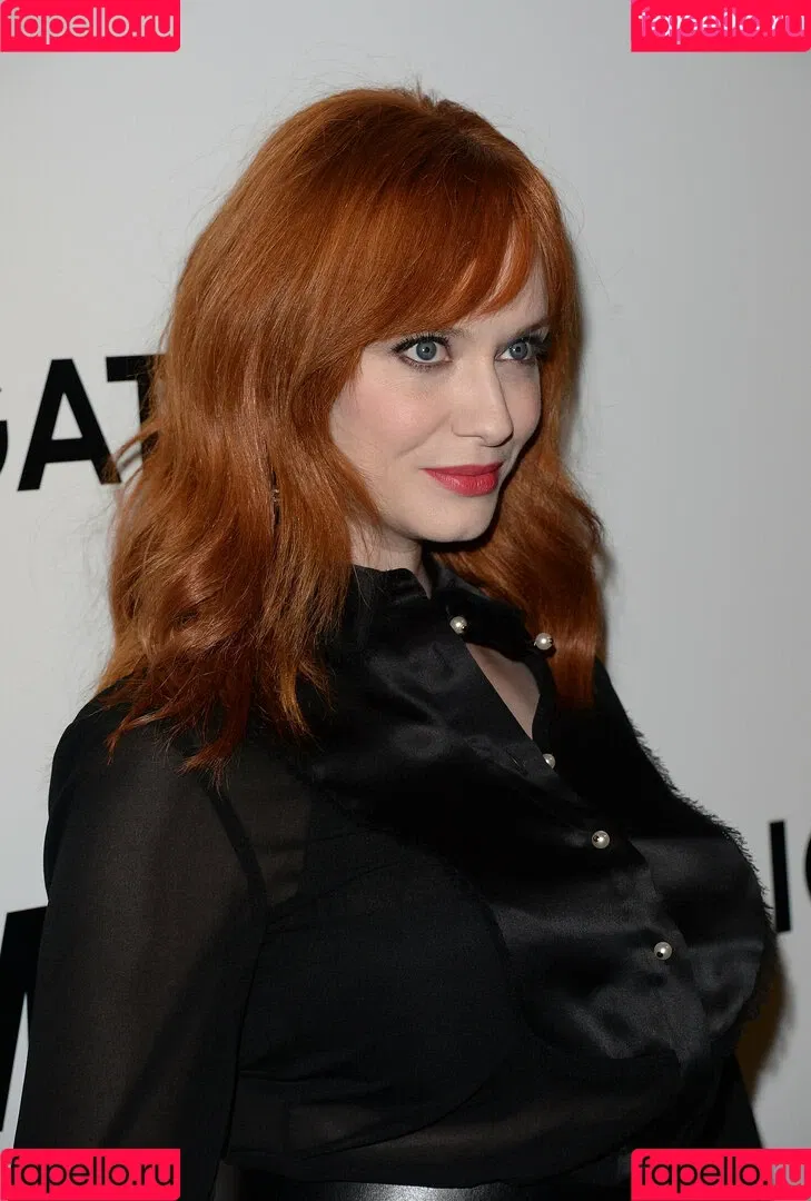 Christina Hendricks / actuallychristinahendricks Onlyfans Photo Gallery 