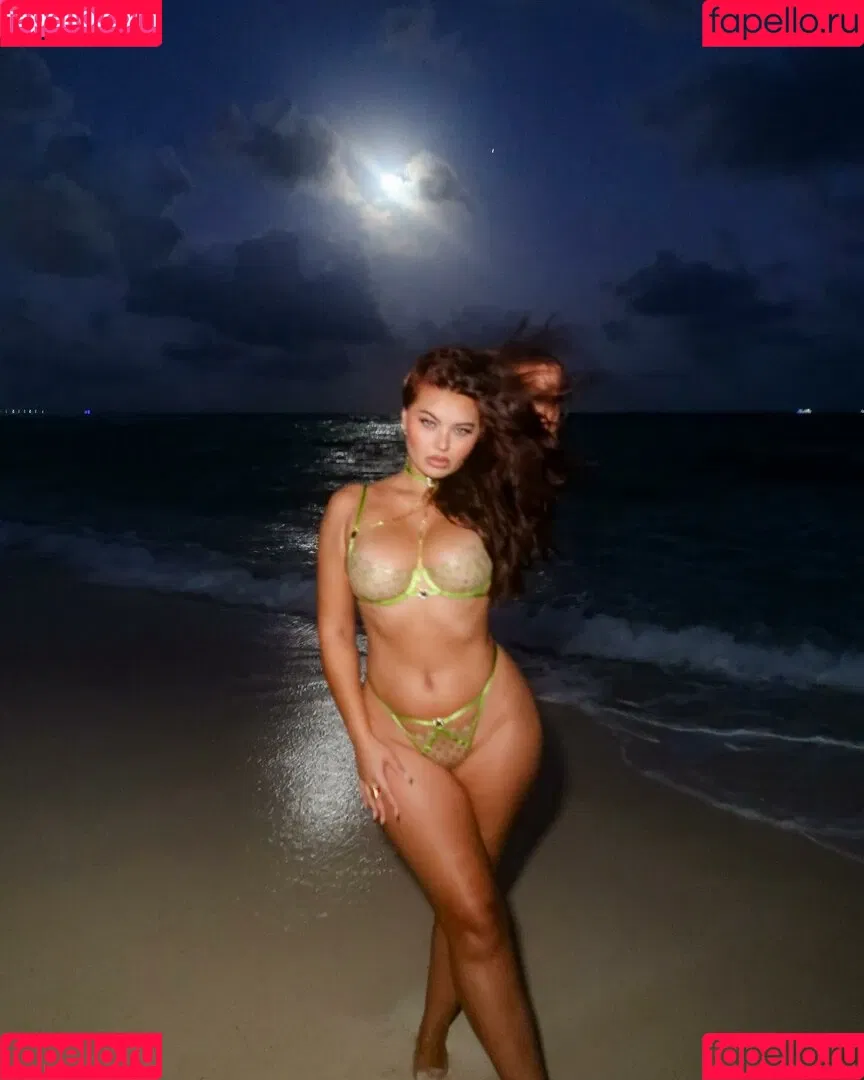 Sofia Jamora / sofiajamora Onlyfans Photo Gallery 