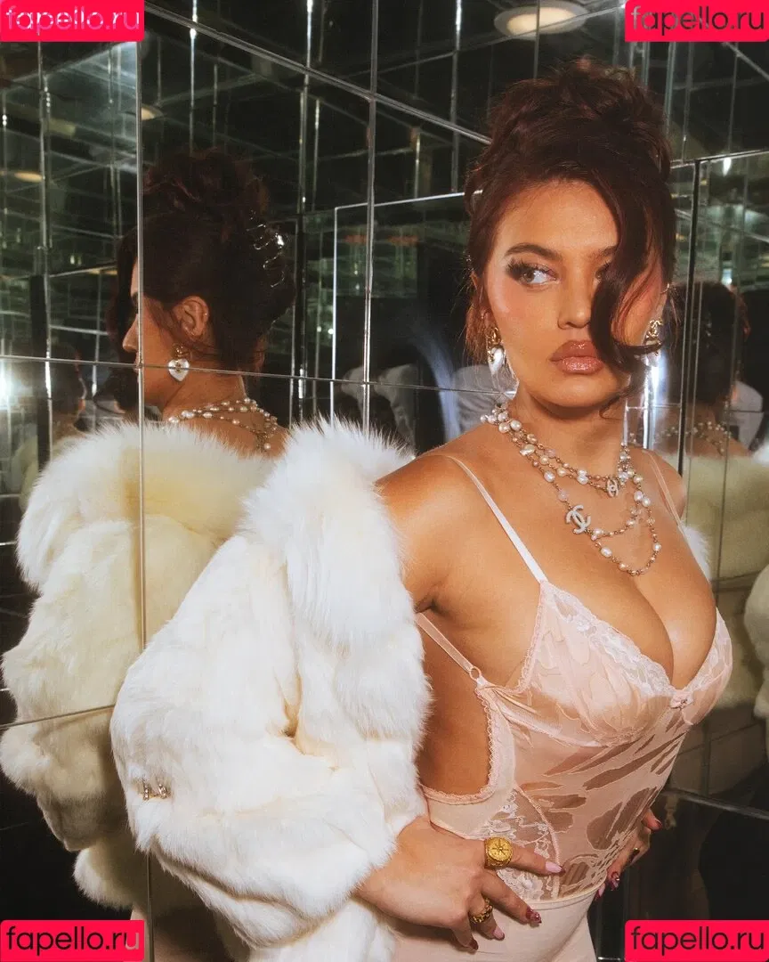 Sofia Jamora / sofiajamora Onlyfans Photo Gallery 