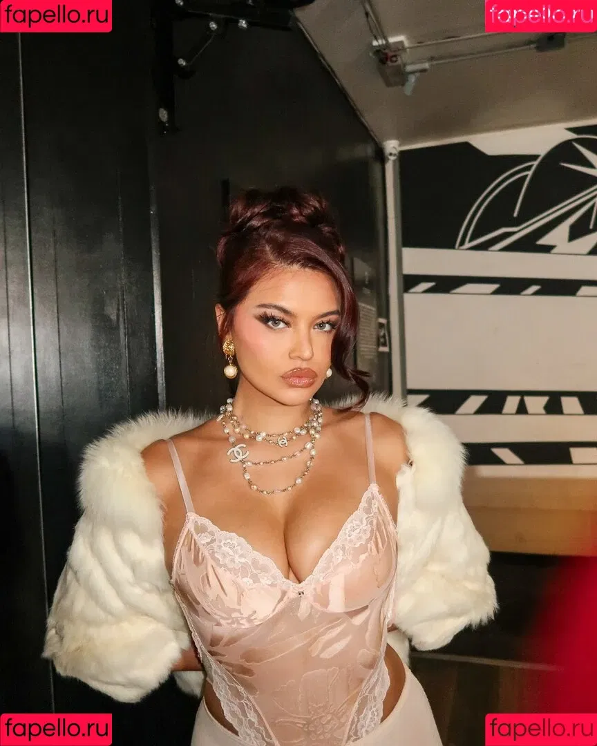 Sofia Jamora / sofiajamora Onlyfans Photo Gallery 