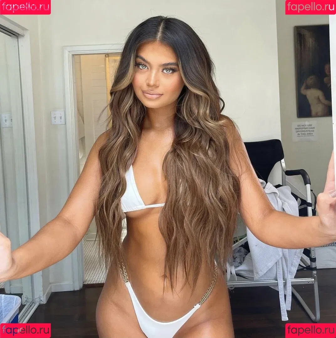 Sofia Jamora / sofiajamora Onlyfans Photo Gallery 