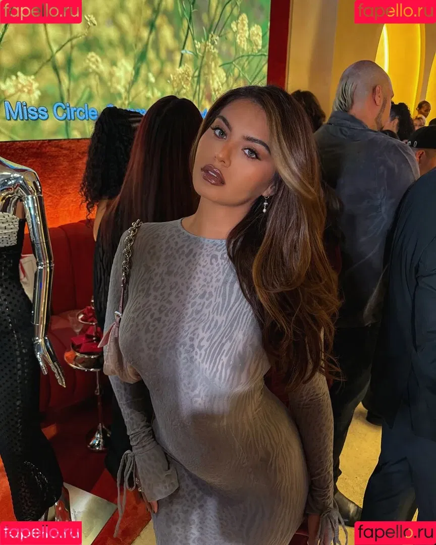 Sofia Jamora / sofiajamora Onlyfans Photo Gallery 