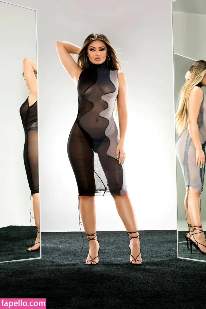 Sofia Jamora / sofiajamora Onlyfans Photo Gallery 