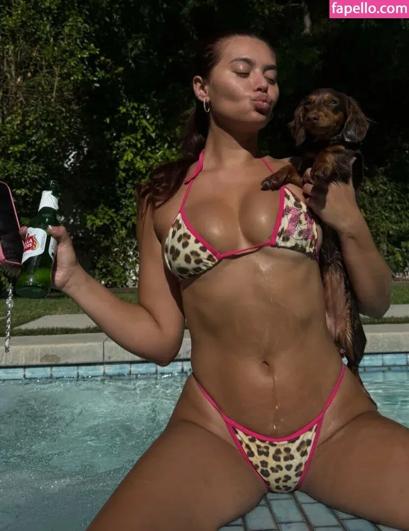 Sofia Jamora / sofiajamora Onlyfans Photo Gallery 