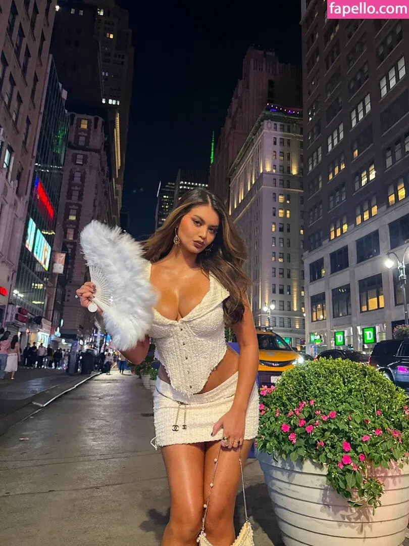 Sofia Jamora / sofiajamora Onlyfans Photo Gallery 