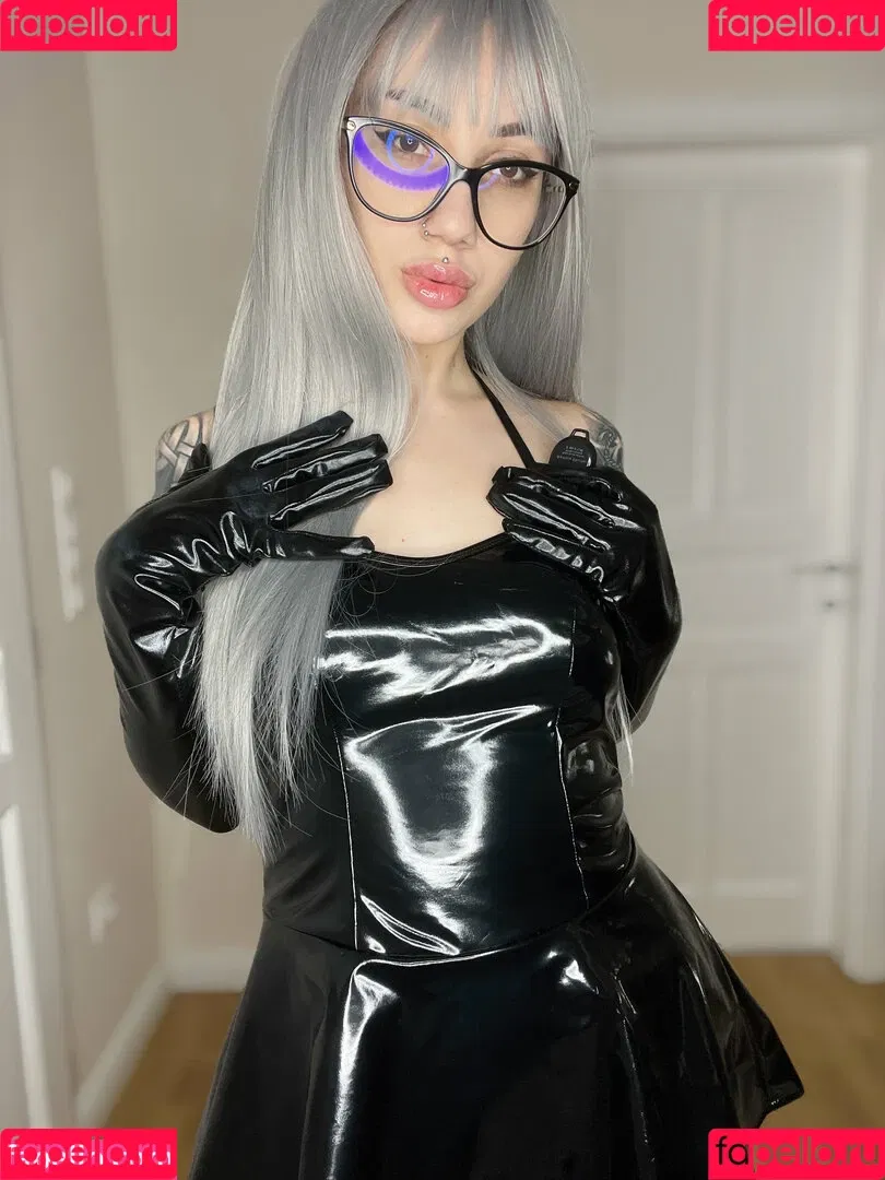 callmegoddesszara / callmegoddesszaraa Onlyfans Photo Gallery 