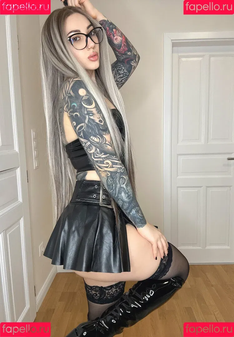 callmegoddesszara / callmegoddesszaraa Onlyfans Photo Gallery 