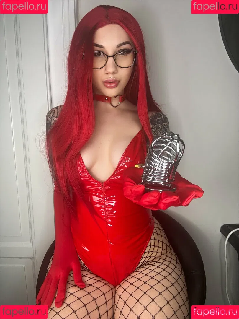 callmegoddesszara / callmegoddesszaraa Onlyfans Photo Gallery 