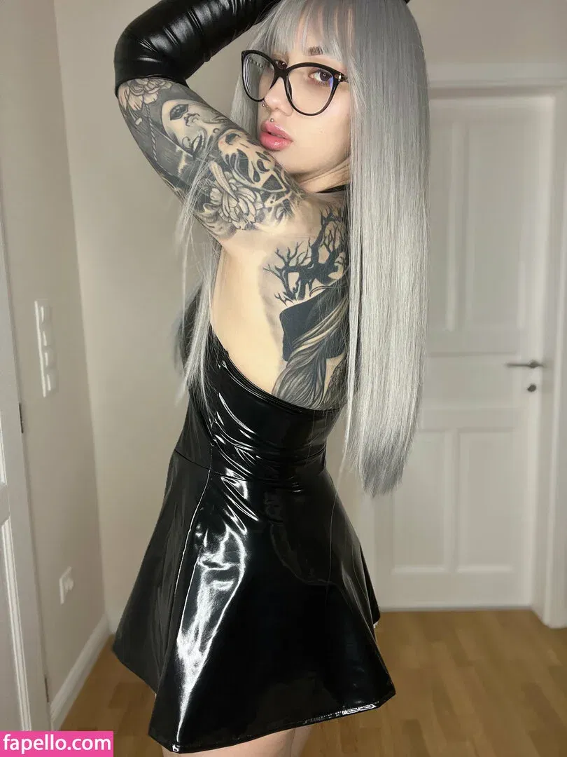callmegoddesszara / callmegoddesszaraa Onlyfans Photo Gallery 
