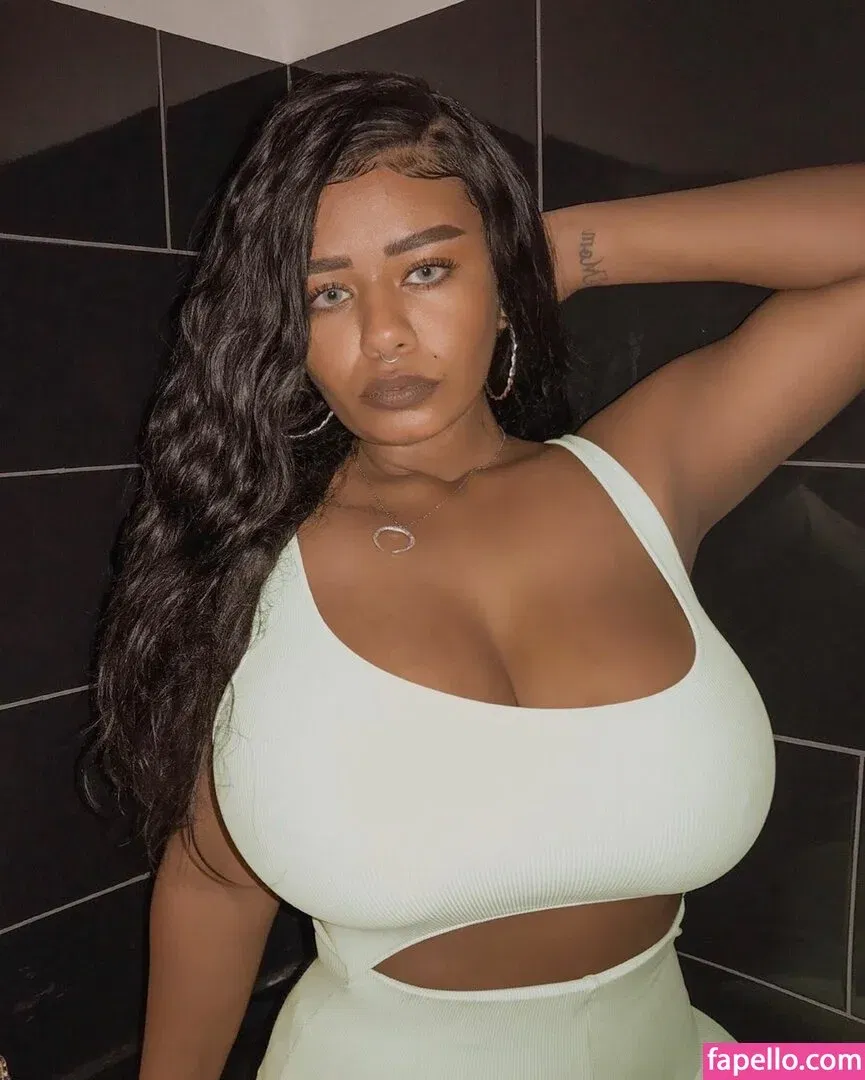 JustNati Onlyfans Photo Gallery 