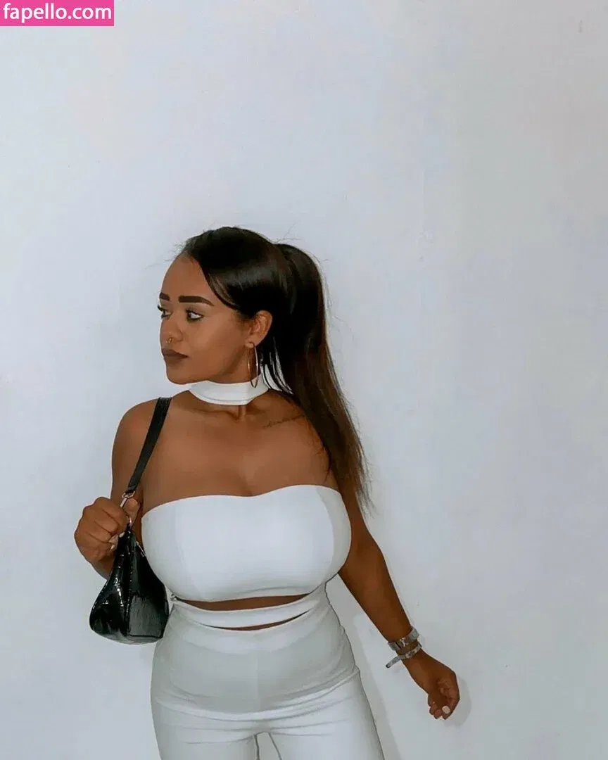 JustNati Onlyfans Photo Gallery 