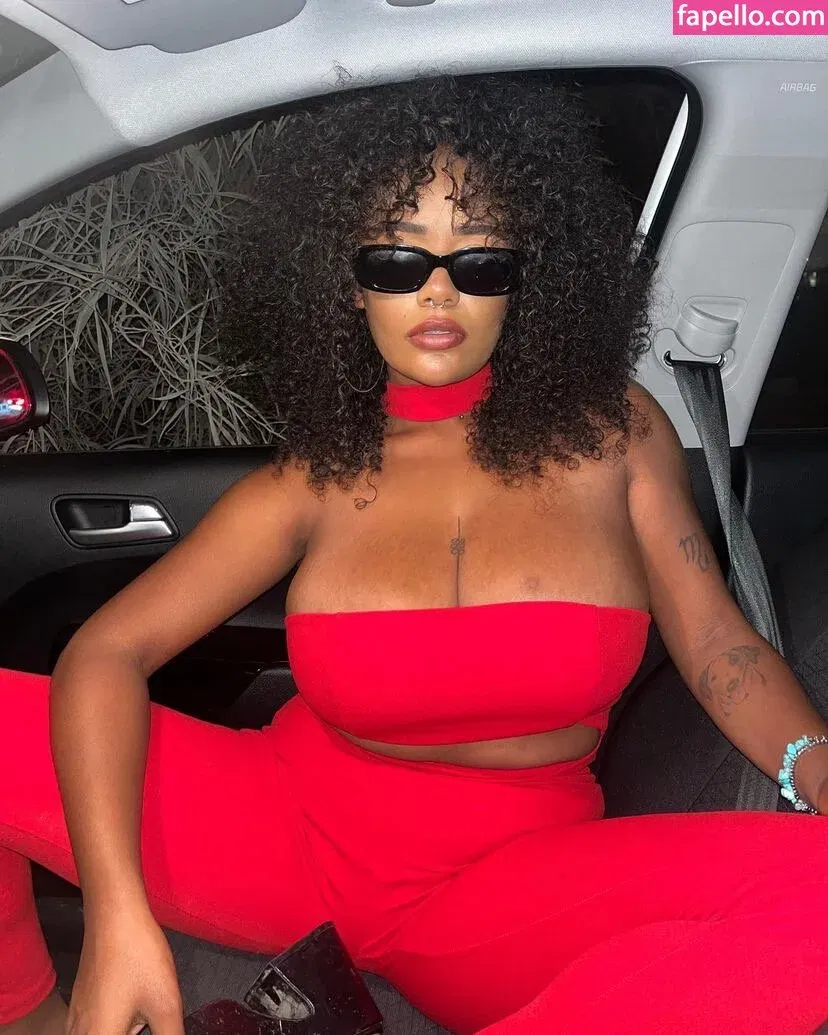 JustNati Onlyfans Photo Gallery 