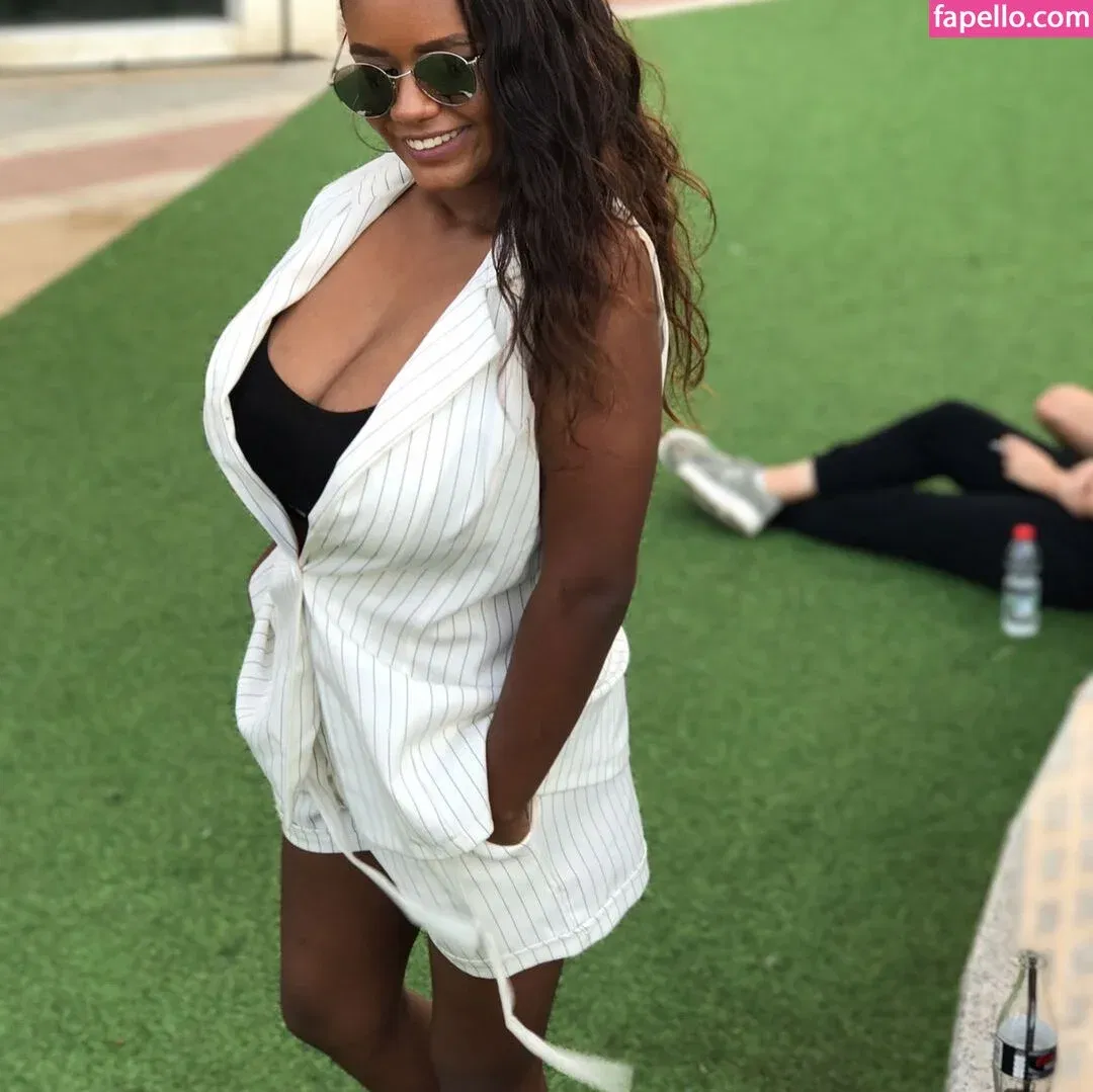 JustNati Onlyfans Photo Gallery 