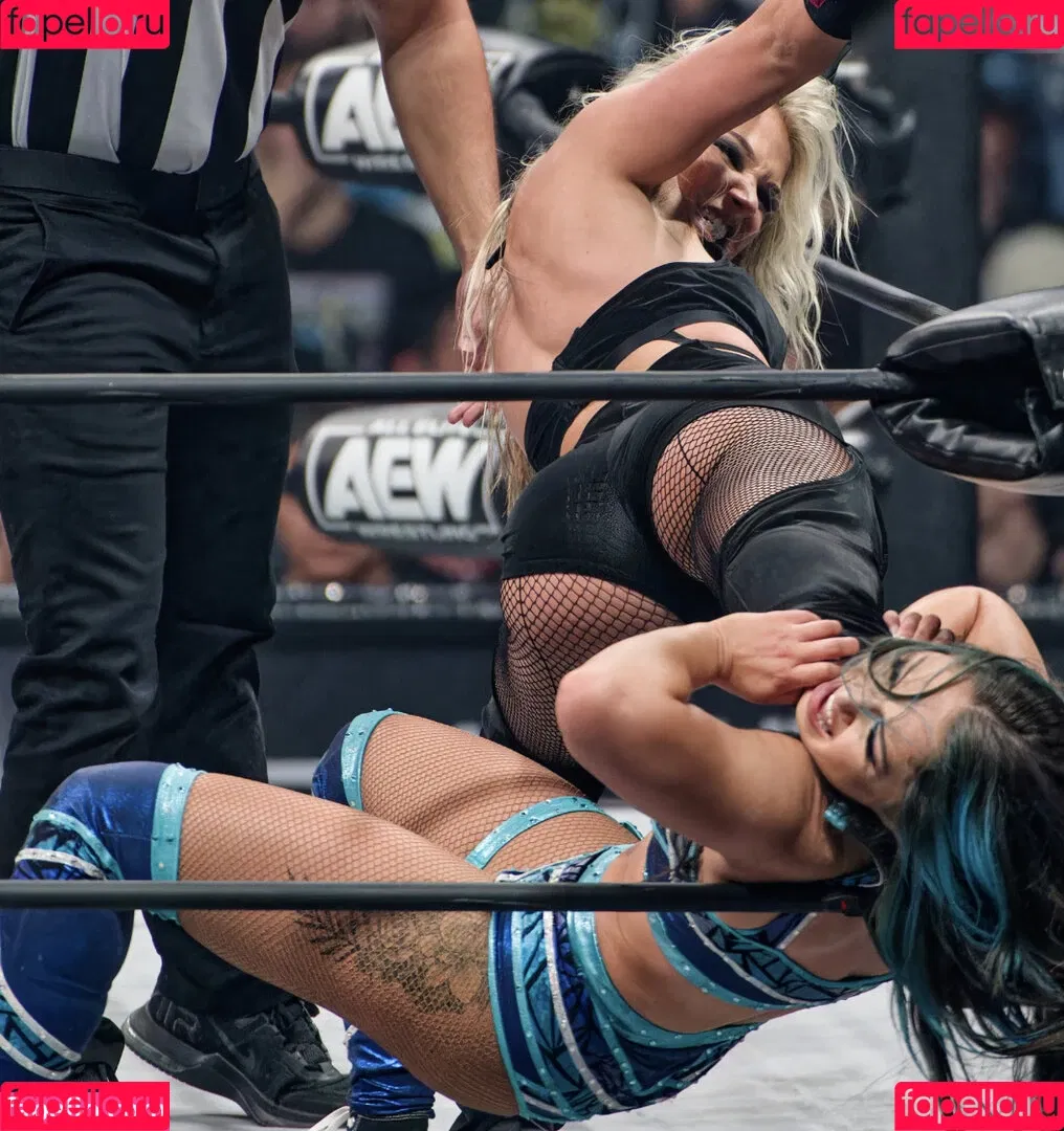 Skye Blue / SkyeBluewrestling / Skyebluewantsu / Skyebyee / skyebluehatesu Onlyfans Photo Gallery 