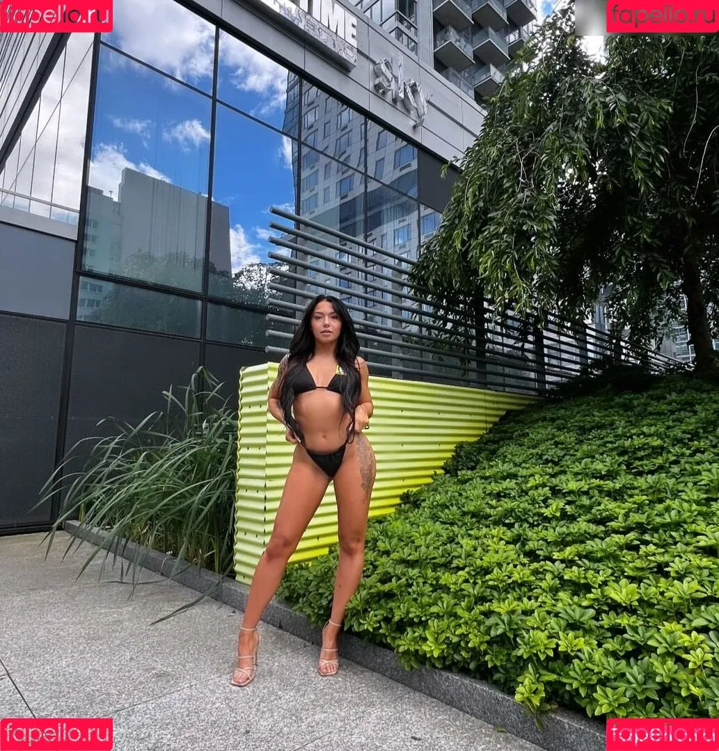 Skye Blue / SkyeBluewrestling / Skyebluewantsu / Skyebyee / skyebluehatesu Onlyfans Photo Gallery 