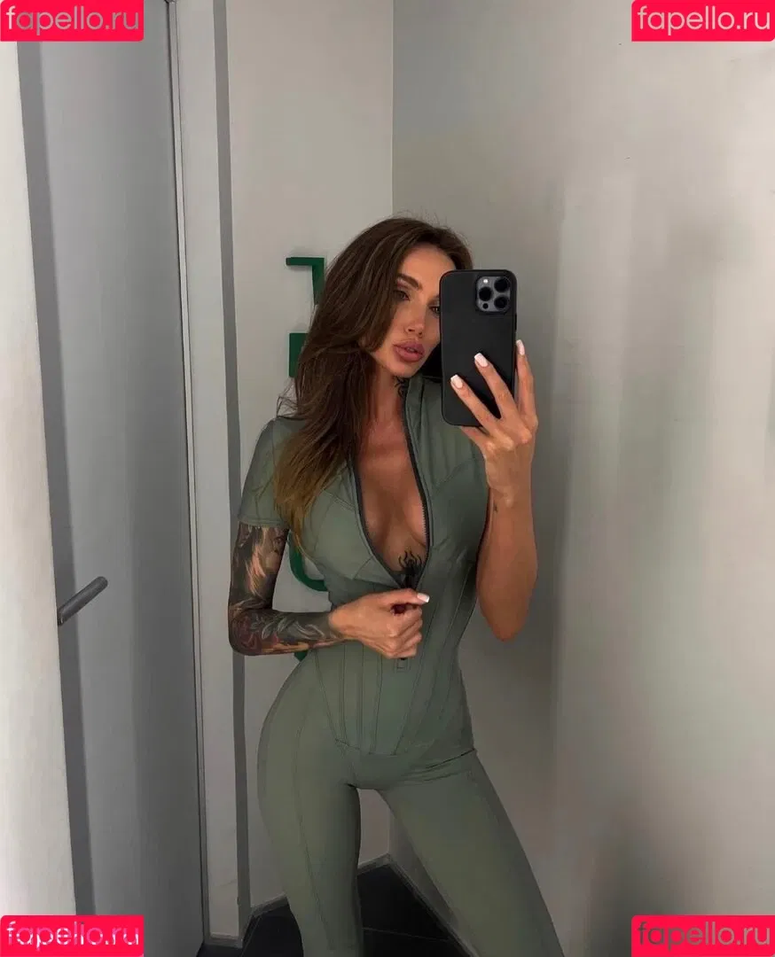 Nessa Orlova / nessaorlova / orlova_ness_life / rusmeganfox Onlyfans Photo Gallery 
