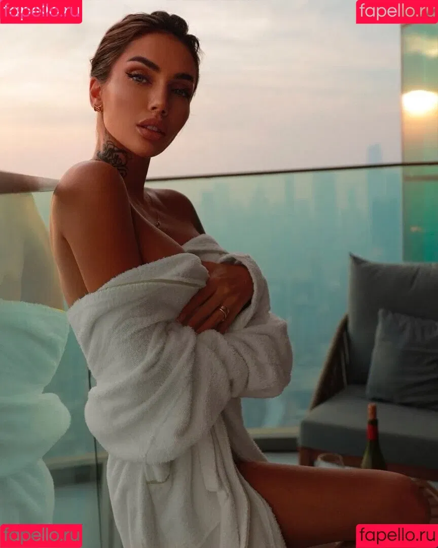 Nessa Orlova / nessaorlova / orlova_ness_life / rusmeganfox Onlyfans Photo Gallery 