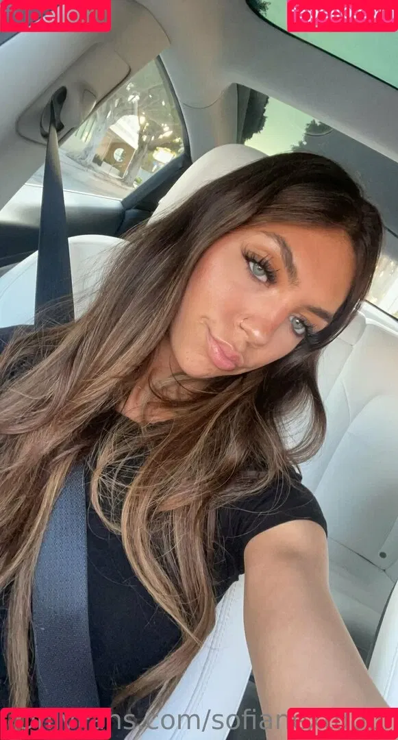 sofia mancilla / sofianextdoor Onlyfans Photo Gallery 