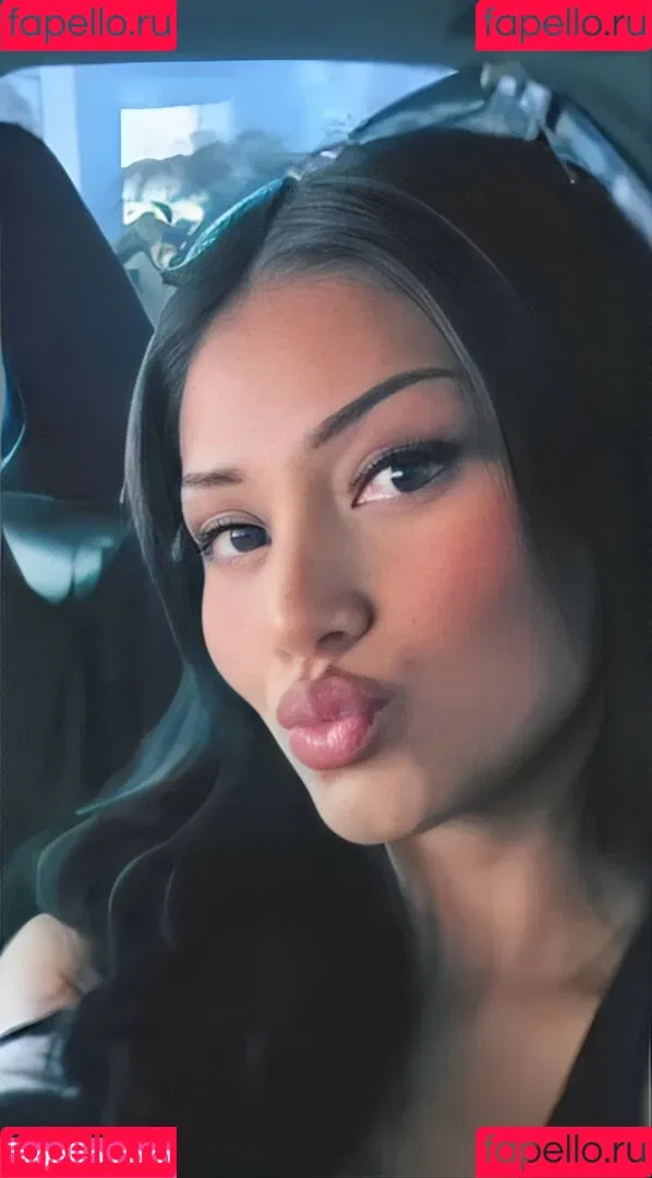 sofia mancilla / sofianextdoor Onlyfans Photo Gallery 