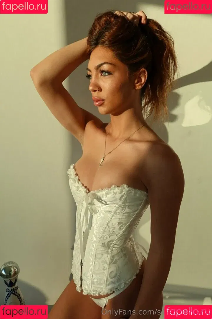 sofia mancilla / sofianextdoor Onlyfans Photo Gallery 