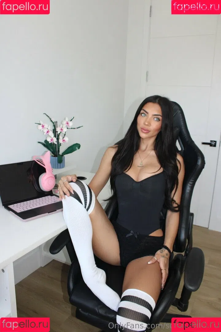 sofia mancilla / sofianextdoor Onlyfans Photo Gallery 