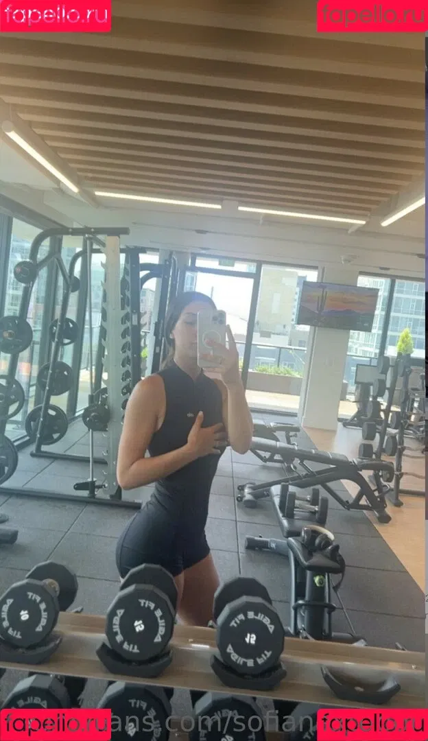 sofia mancilla / sofianextdoor Onlyfans Photo Gallery 