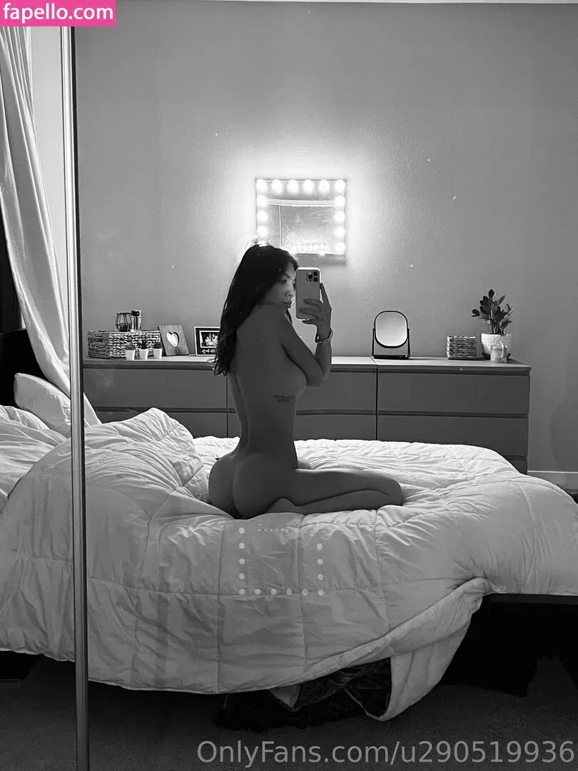 sofia mancilla / sofianextdoor Onlyfans Photo Gallery 