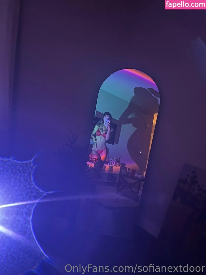 sofia mancilla / sofianextdoor Onlyfans Photo Gallery 