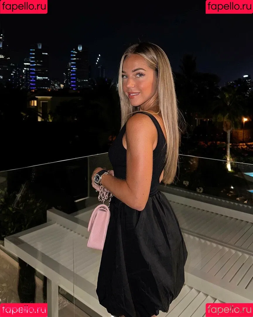Maddy Burciaga / maddyburciaga Onlyfans Photo Gallery 