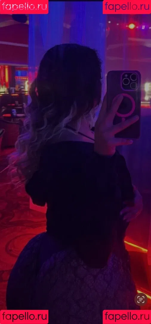 kry_222 / mamii_222 Onlyfans Photo Gallery 