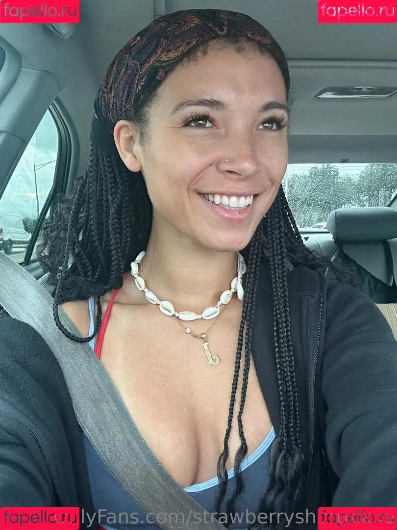 Jules Berry / strawberryshortcake / strawberryshorttcake / urfavoritejname Onlyfans Photo Gallery 