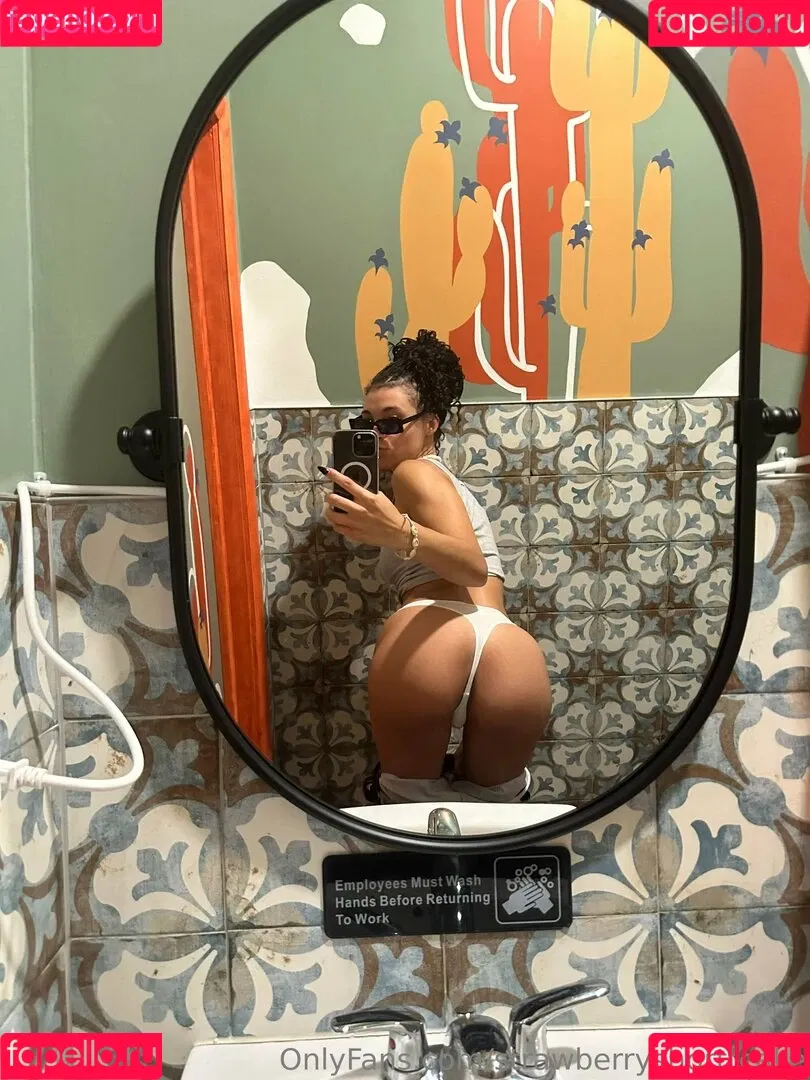 Jules Berry / strawberryshortcake / strawberryshorttcake / urfavoritejname Onlyfans Photo Gallery 