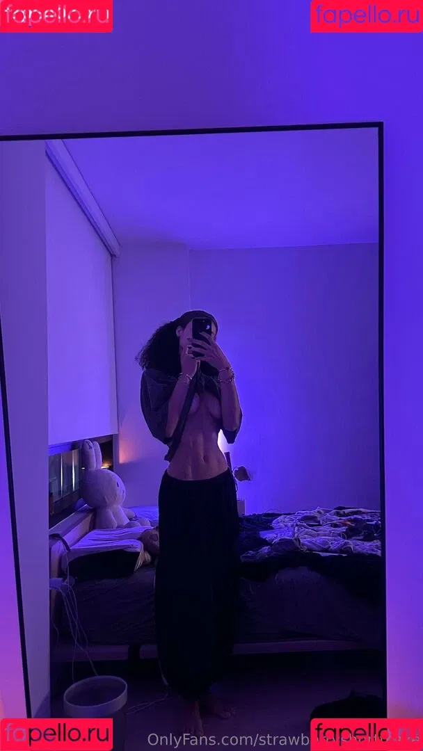 Jules Berry / strawberryshortcake / strawberryshorttcake / urfavoritejname Onlyfans Photo Gallery 