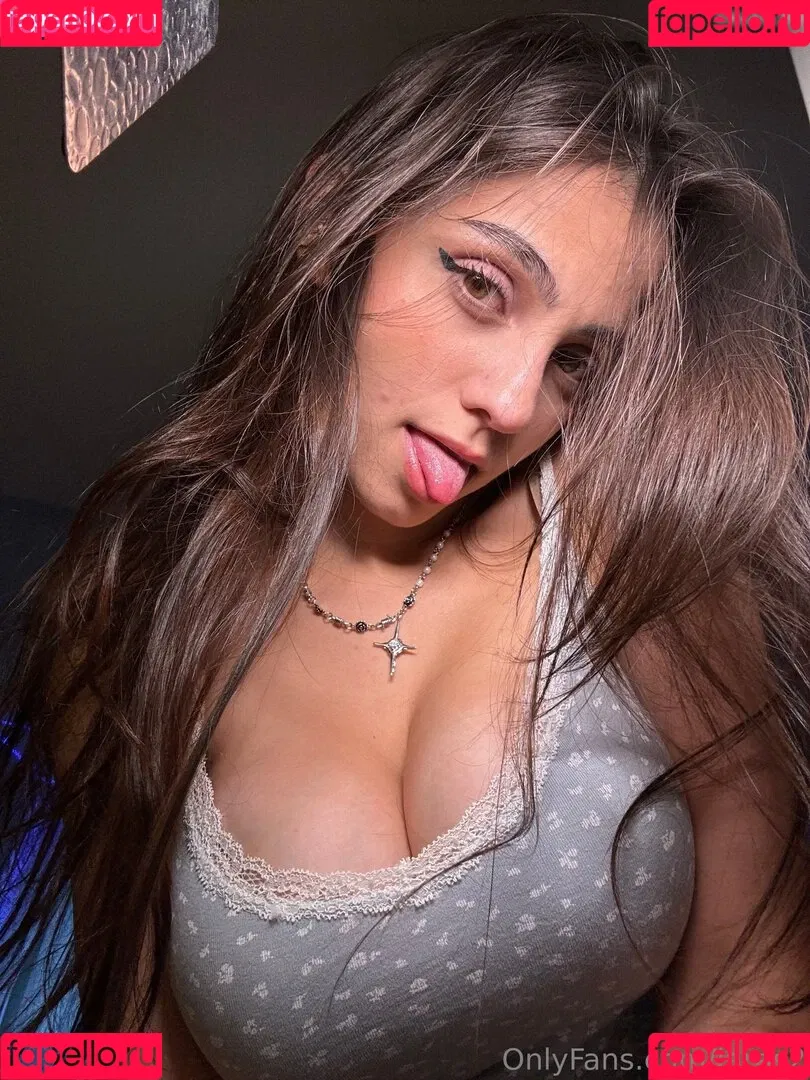 Agueda Correa / Fake / iaara_182 / iaaras / iaaras2 Onlyfans Photo Gallery 