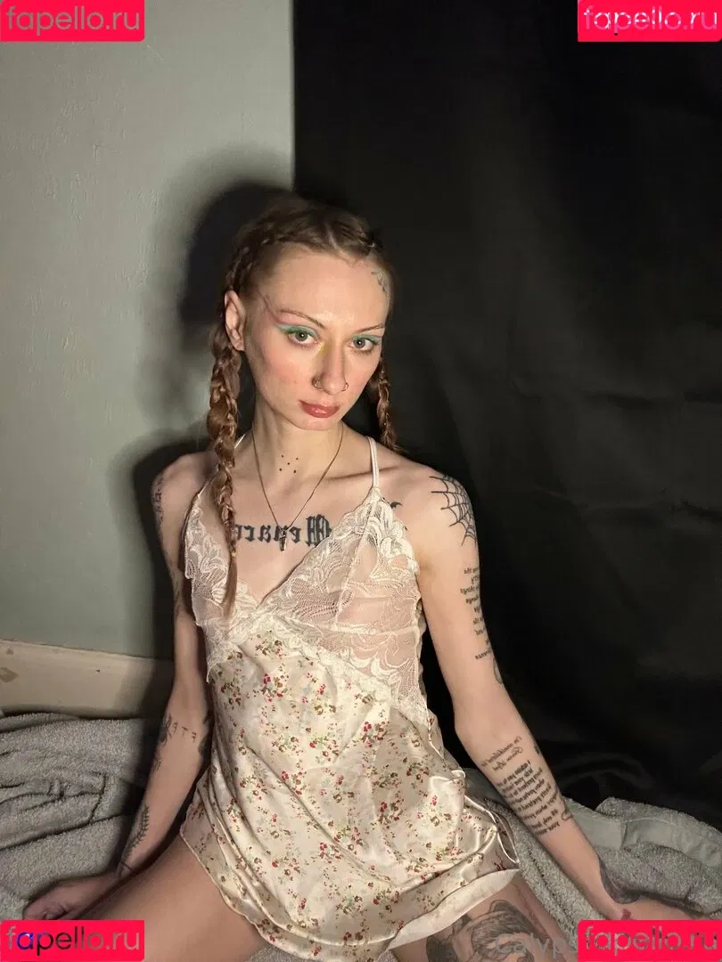 calypsokittyfree / kit_kalypso Onlyfans Photo Gallery 