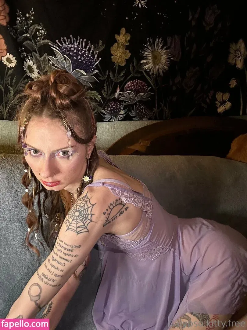 calypsokittyfree / kit_kalypso Onlyfans Photo Gallery 