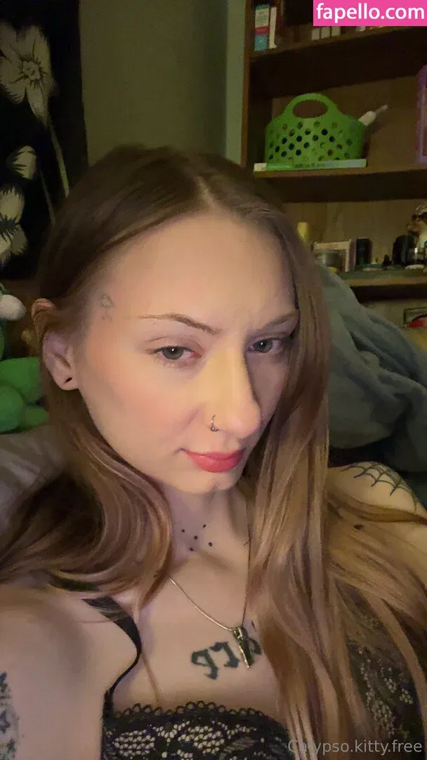 calypsokittyfree / kit_kalypso Onlyfans Photo Gallery 