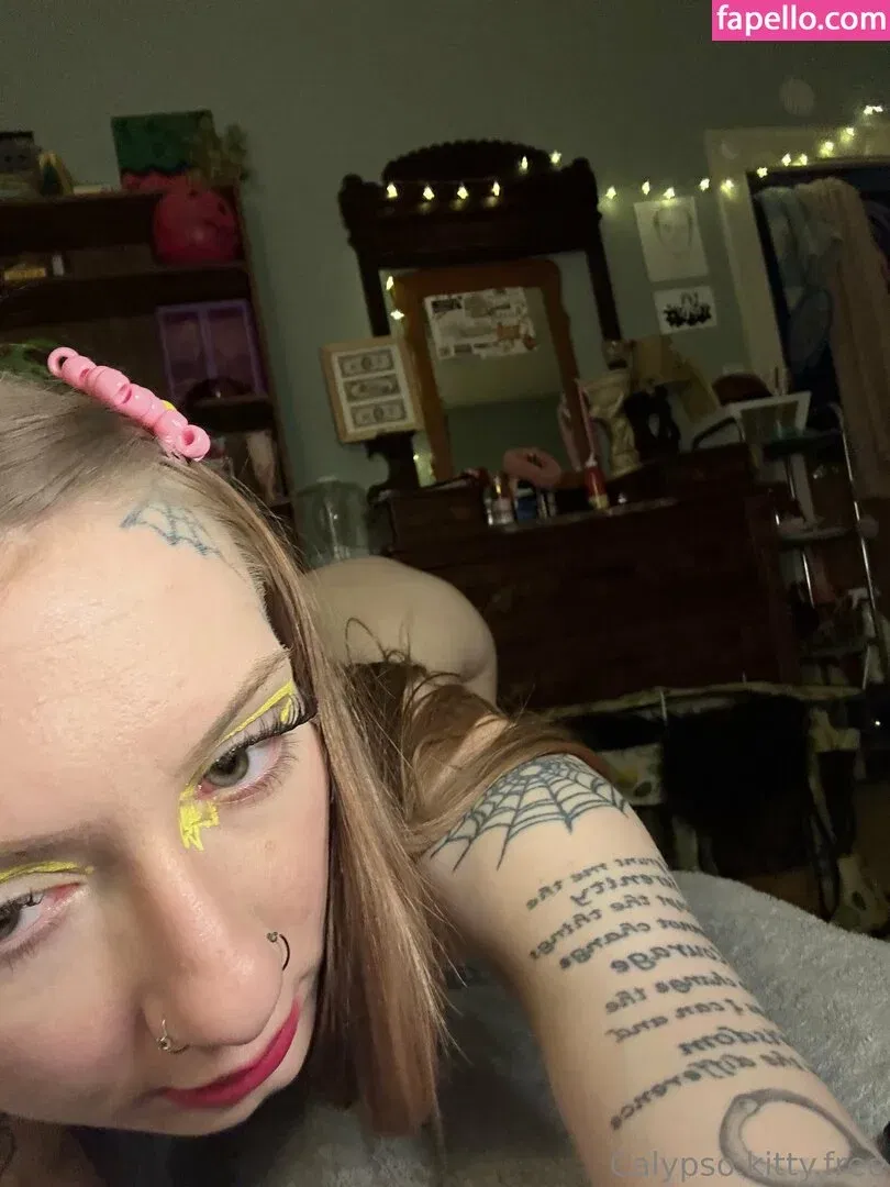 calypsokittyfree / kit_kalypso Onlyfans Photo Gallery 