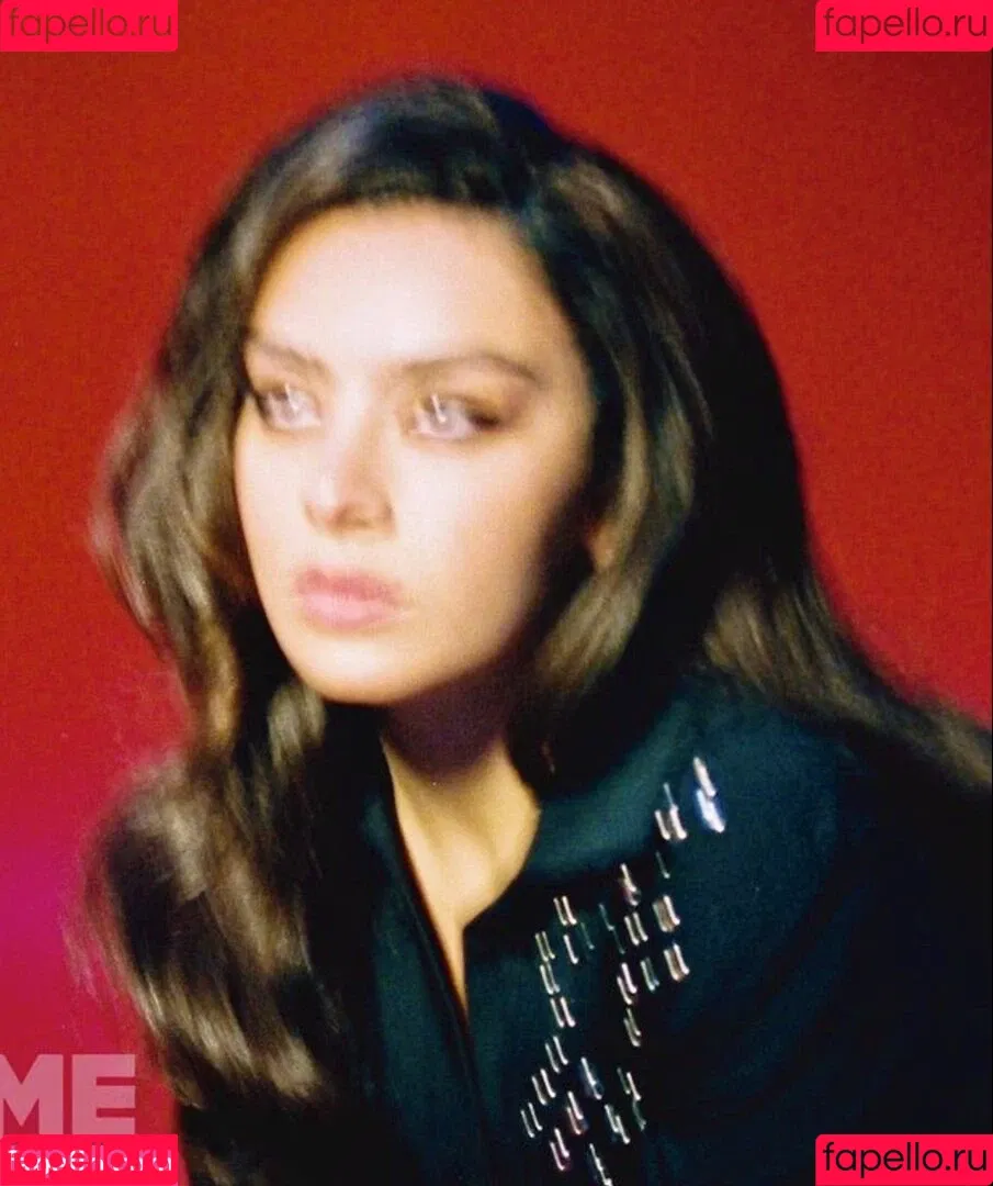 Charli XCX / charli_xcx / charlignarly Onlyfans Photo Gallery 