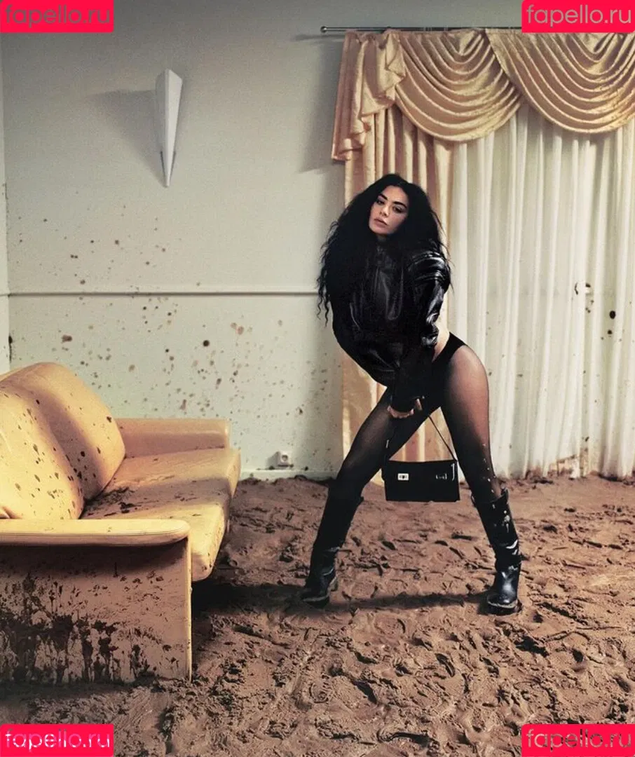 Charli XCX / charli_xcx / charlignarly Onlyfans Photo Gallery 