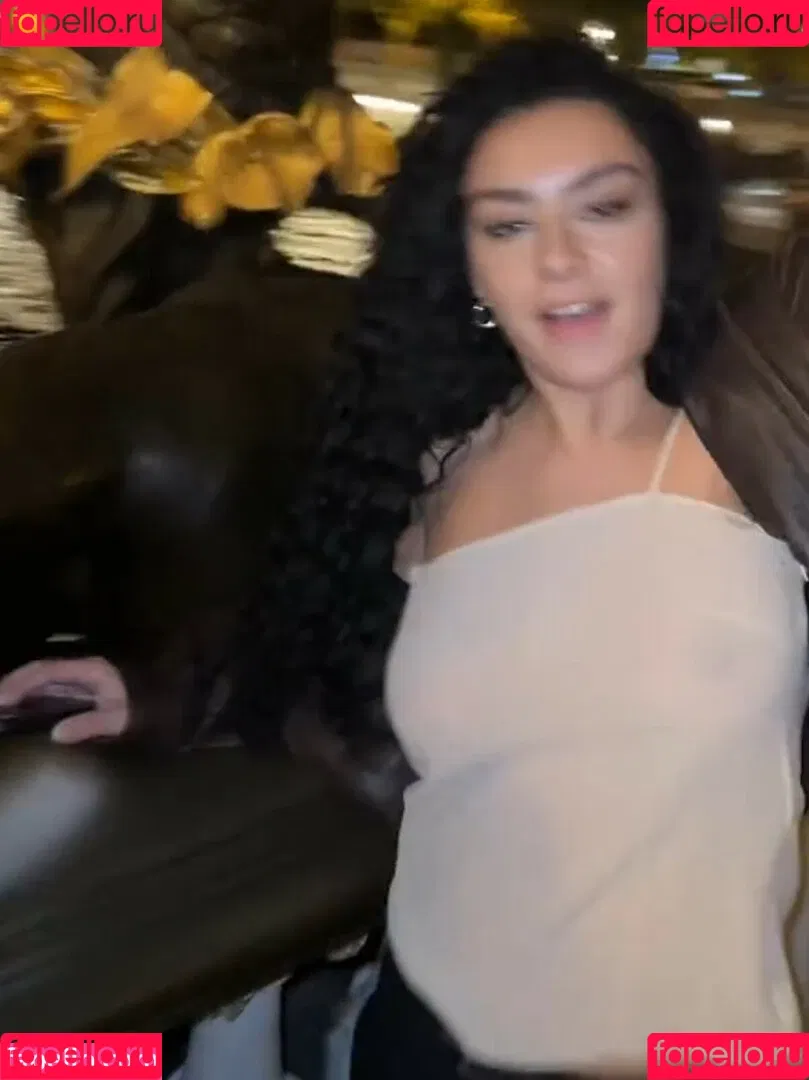 Charli XCX / charli_xcx / charlignarly Onlyfans Photo Gallery 