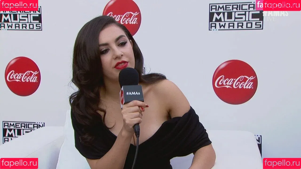 Charli XCX / charli_xcx / charlignarly Onlyfans Photo Gallery 