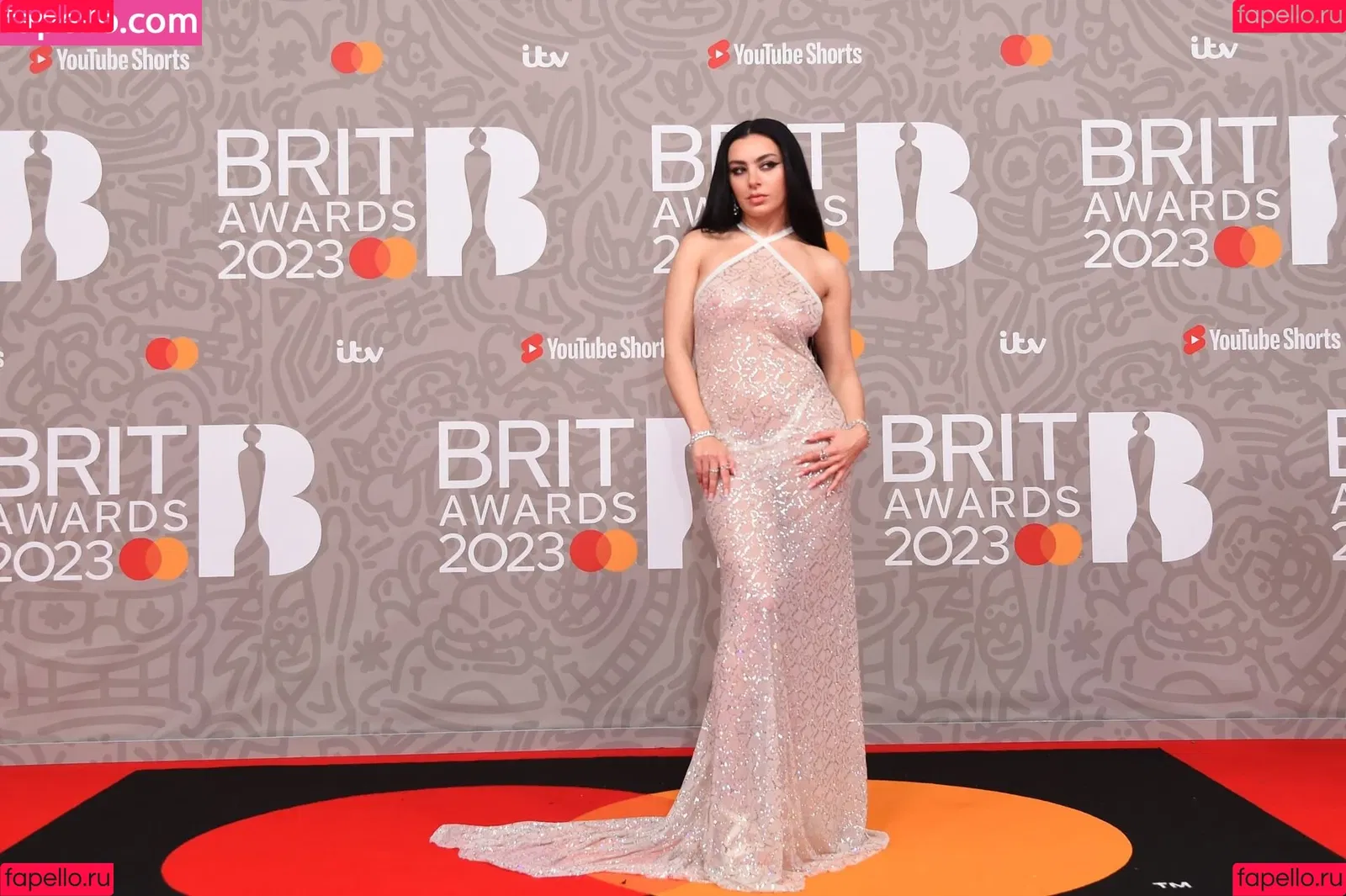 Charli XCX / charli_xcx / charlignarly Onlyfans Photo Gallery 