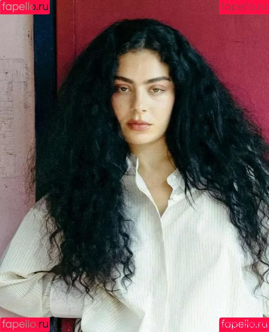 Charli XCX / charli_xcx / charlignarly Onlyfans Photo Gallery 