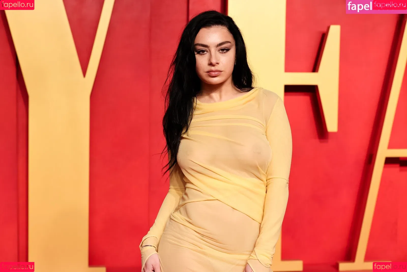 Charli XCX / charli_xcx / charlignarly Onlyfans Photo Gallery 