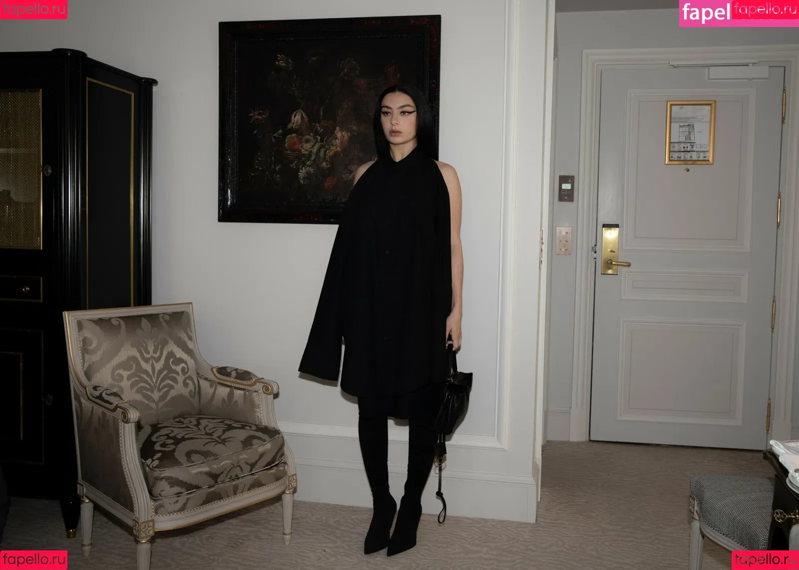 Charli XCX / charli_xcx / charlignarly Onlyfans Photo Gallery 